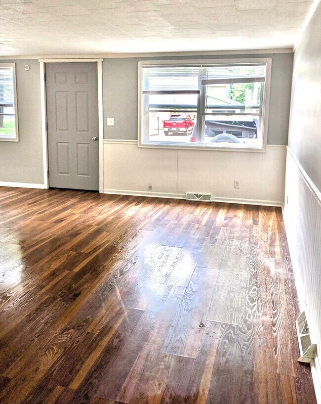 Foto del edificio - 2506-2510 Oriole