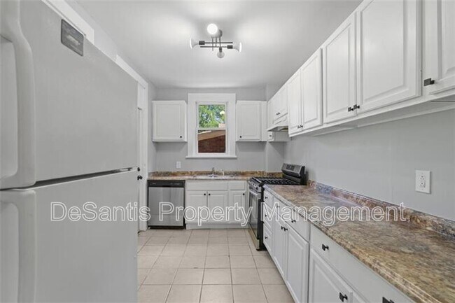 Foto del edificio - 2450 Starkamp St