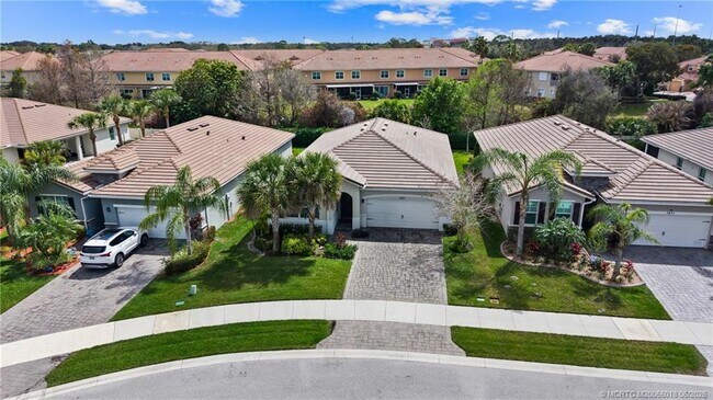 Foto del edificio - 7461 SW Harbor Cove Dr
