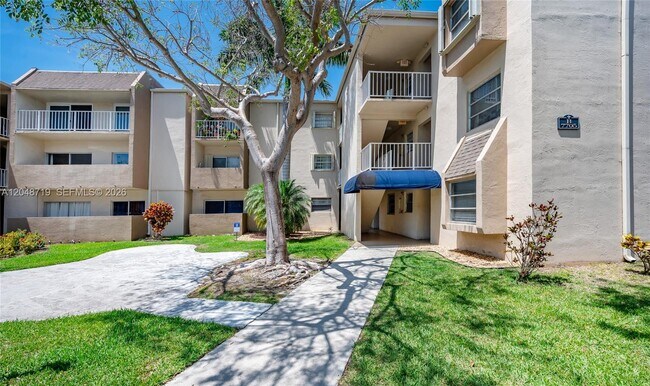 Building Photo - 7705 SW 86th St
