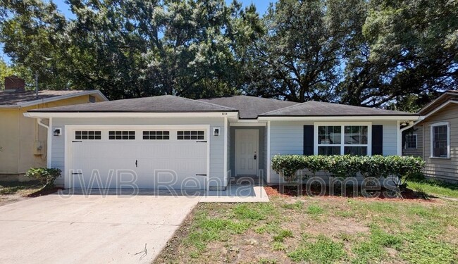 Foto del edificio - 4054 Gilmore St