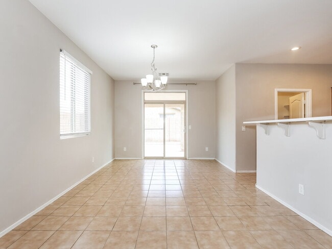 Foto del edificio - 7333 W St Catherine Ave