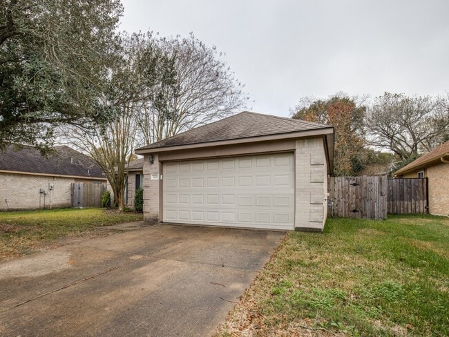 Foto del edificio - 3426 Mission Valley Dr