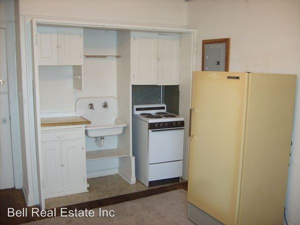 Building Photo - 1272 Willamette St