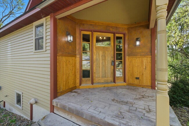 Foto del edificio - 102 N Gaw St