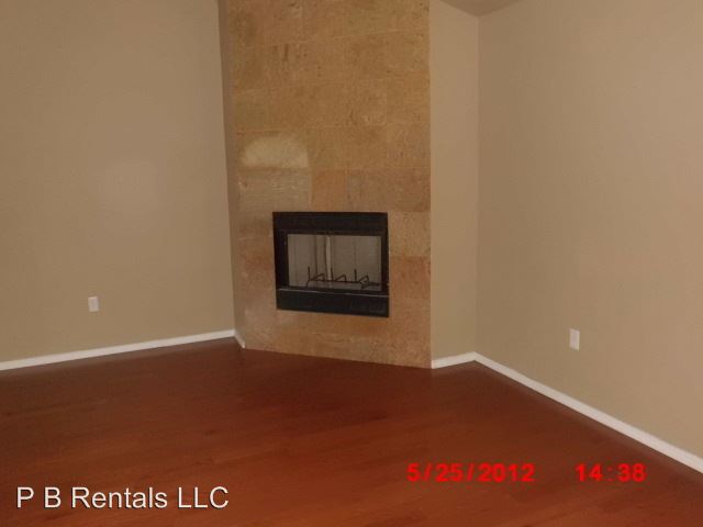 Building Photo - 4440 NW Wolfcreek Blvd