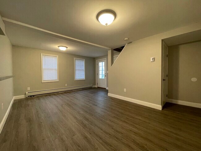 Foto del edificio - 125-125 Williams St