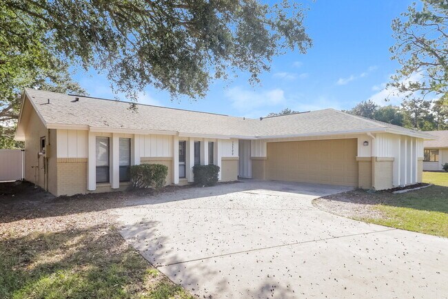 Foto del edificio - 13700 Whitby Rd