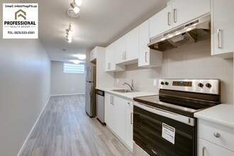 Building Photo - 6303 66 St