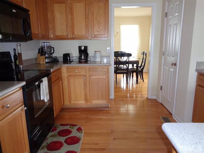 Foto del edificio - Rooms for rent in Rolesville