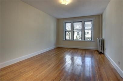 Foto del edificio - 7 Naples Rd