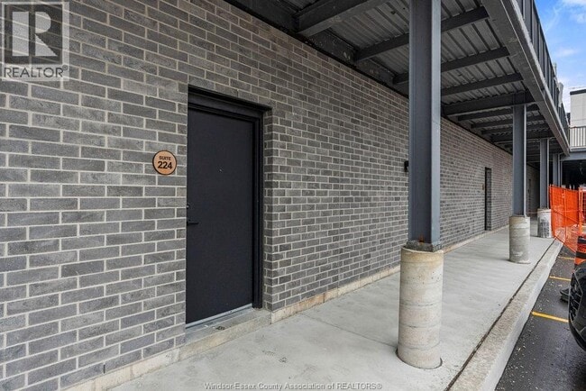 Photo du bâtiment - 4300 Laurier Pkwy