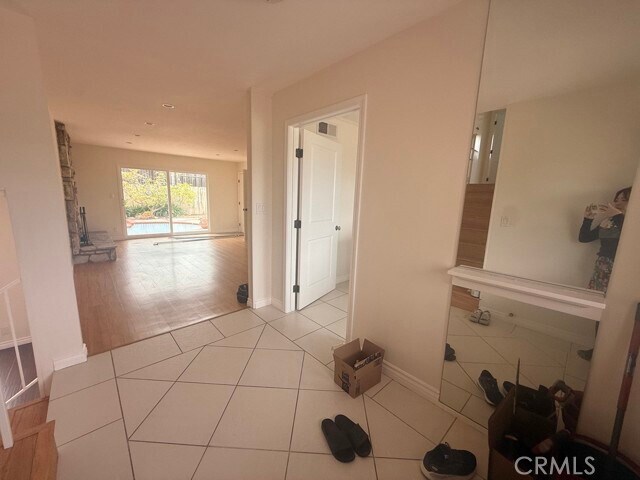 Building Photo - 28058 Braidwood Dr