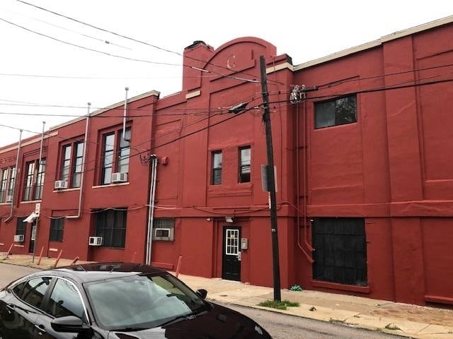 Primary Photo - 7165 Keystone St