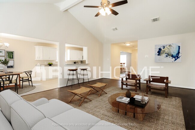 Foto del edificio - 1503 Green Trail Dr