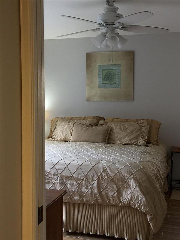 Foto del edificio - 3Bedr home comfortable decor great location