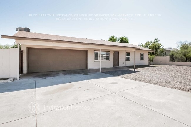 Building Photo - 11511 E Broadway Rd