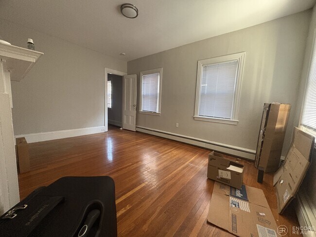 Foto del edificio - 63 Dana St