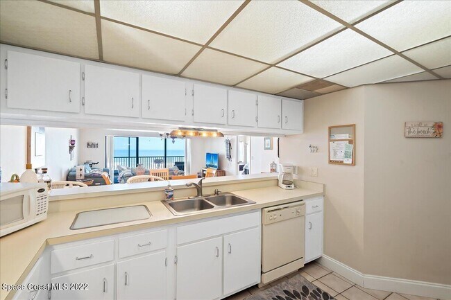 Foto del edificio - 6305 A1A Jimmy Buffett Mem Hwy