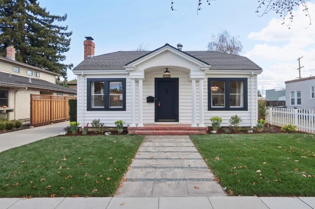 Building Photo - 536 S Frances St