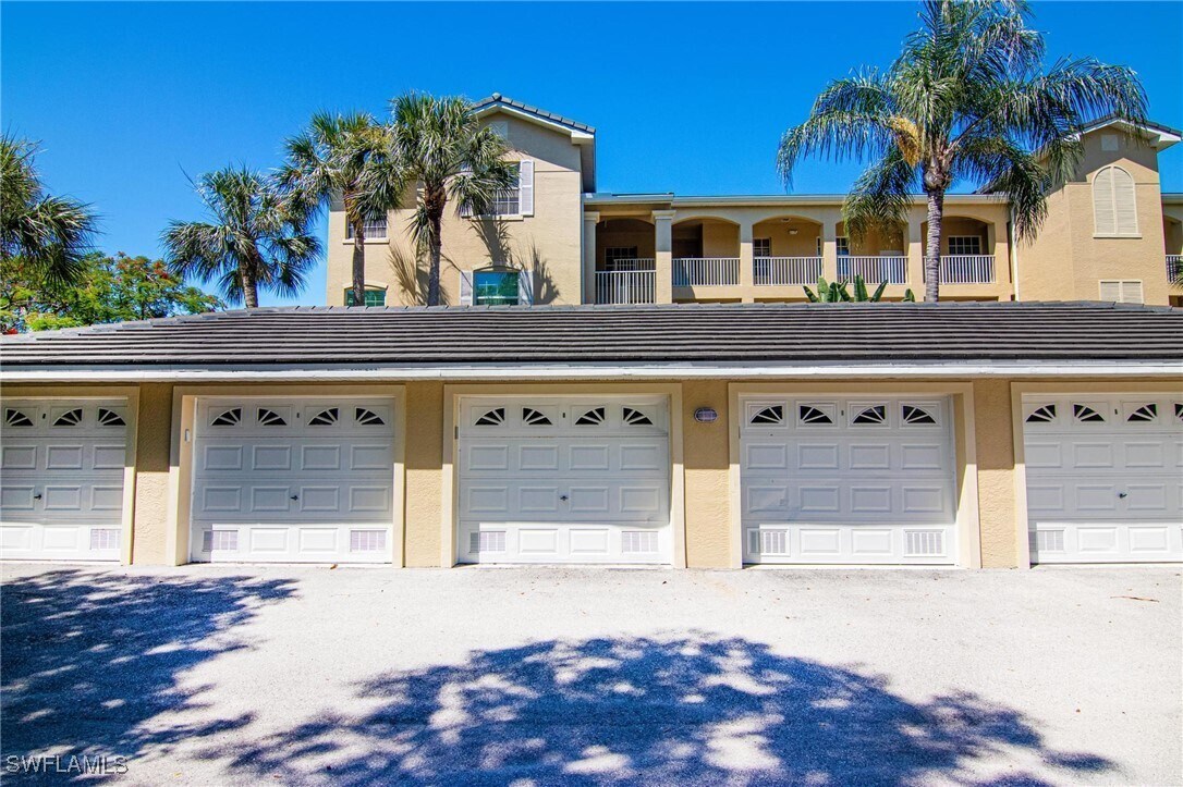 Foto principal - 3431 Pointe Creek Ct
