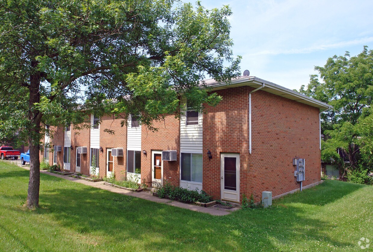 607 S Linden Ave, Miamisburg, OH 45342 Apartments in Miamisburg, OH