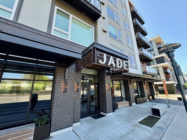 Foto del edificio - Jade Condominiums ~ Kirkland/Totem Lake