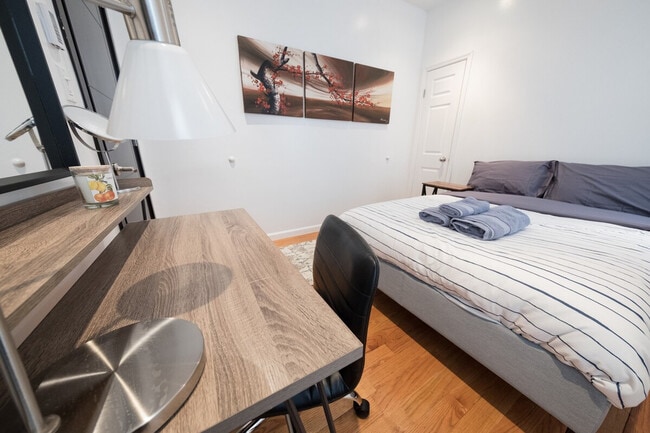 Foto del edificio - 5 W 101st St