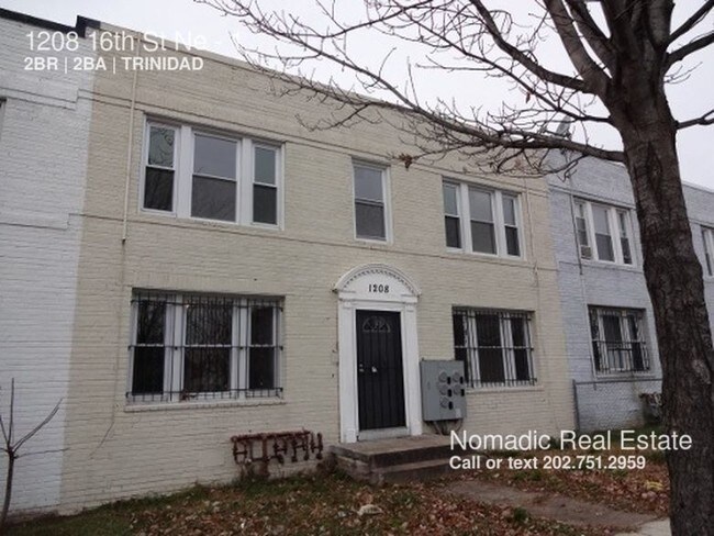 Building Photo - 1208 16th St NE