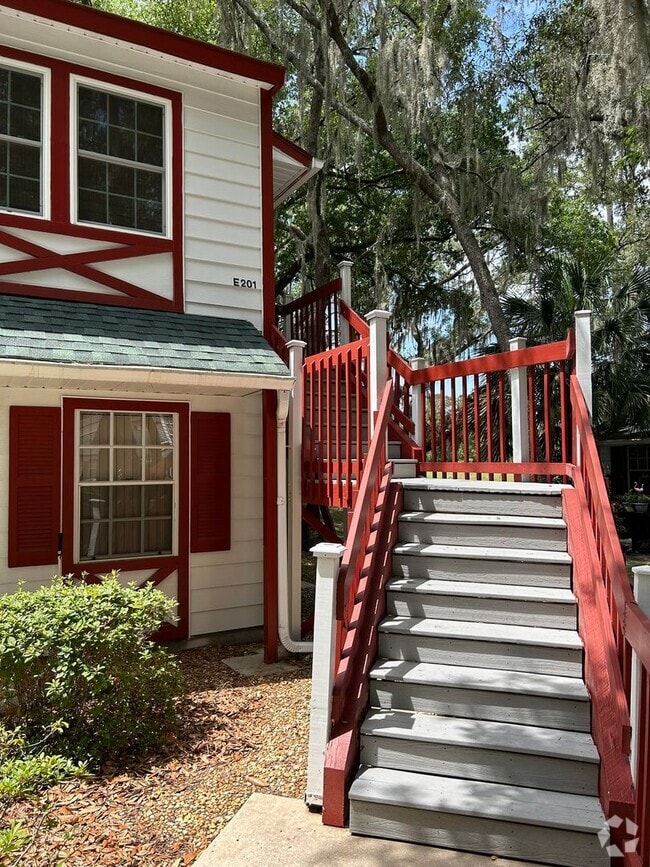 Building Photo - 7885 Midway Dr Terrace