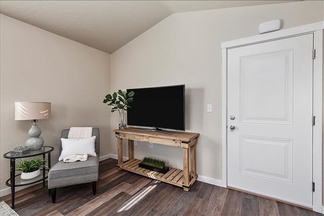 Foto del edificio - 11715 W King St