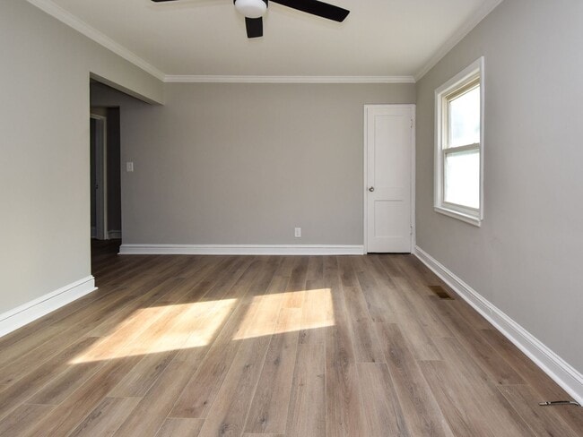 Foto del edificio - Spacious 2-Bedroom Apartment in Prime Wins...