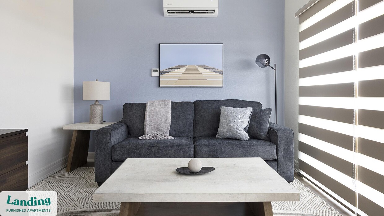 Foto principal - 4155 Carson Ln