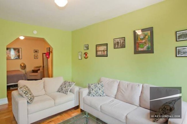 Foto del edificio - 19 Sterling Pl