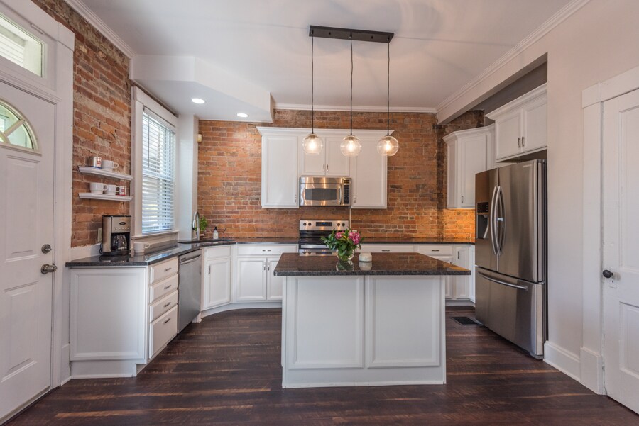 Kitchen - 17 W Kossuth St