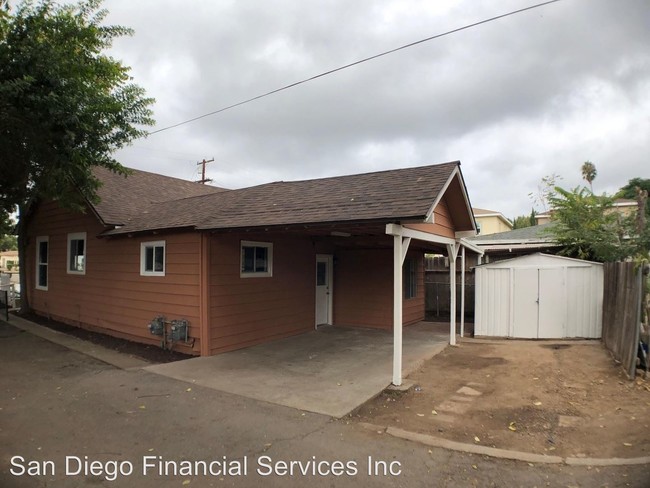 Building Photo - 2 br, 1 bath House - 672 N. Grape St. - house