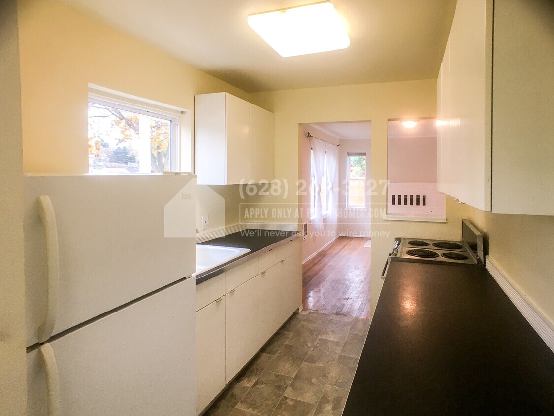 Primary Photo - 7359 16th Ave SW