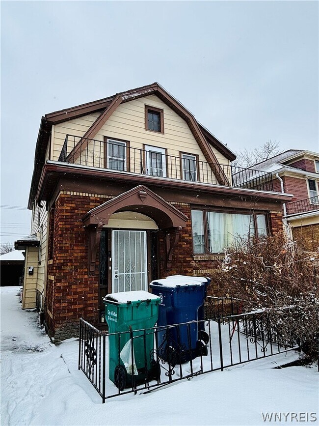 Foto del edificio - 297 Davidson Ave