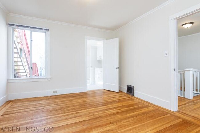 Building Photo - 2 bedroom in San Francisco CA 94123