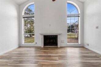 Building Photo - 5403 Haven Oaks Dr