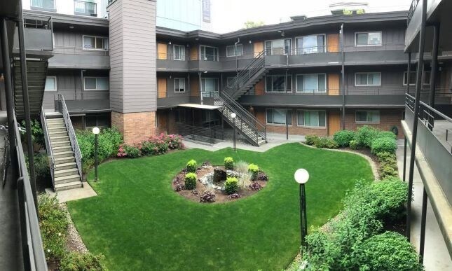 Foto del edificio - 848 NE 67th St