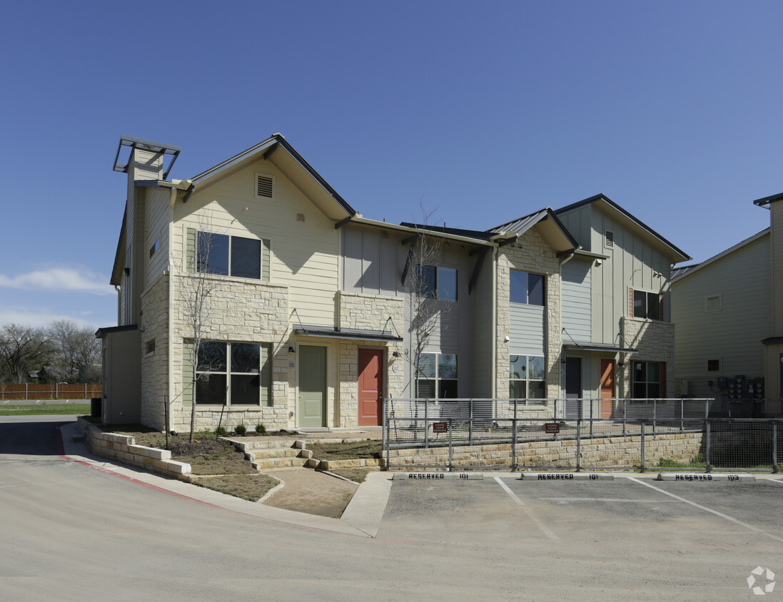 Building Photo - Cooper Villas
