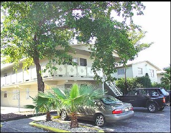 Building Photo - 1540-1556 SW 5th Pl