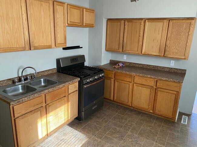 Foto del edificio - 2320 5th St NE