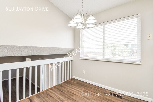 Foto del edificio - Alluring 4 Bed/2.5 Bath home in El Paso Co...