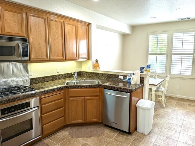 Building Photo - 4028 Fitzpatrick Way