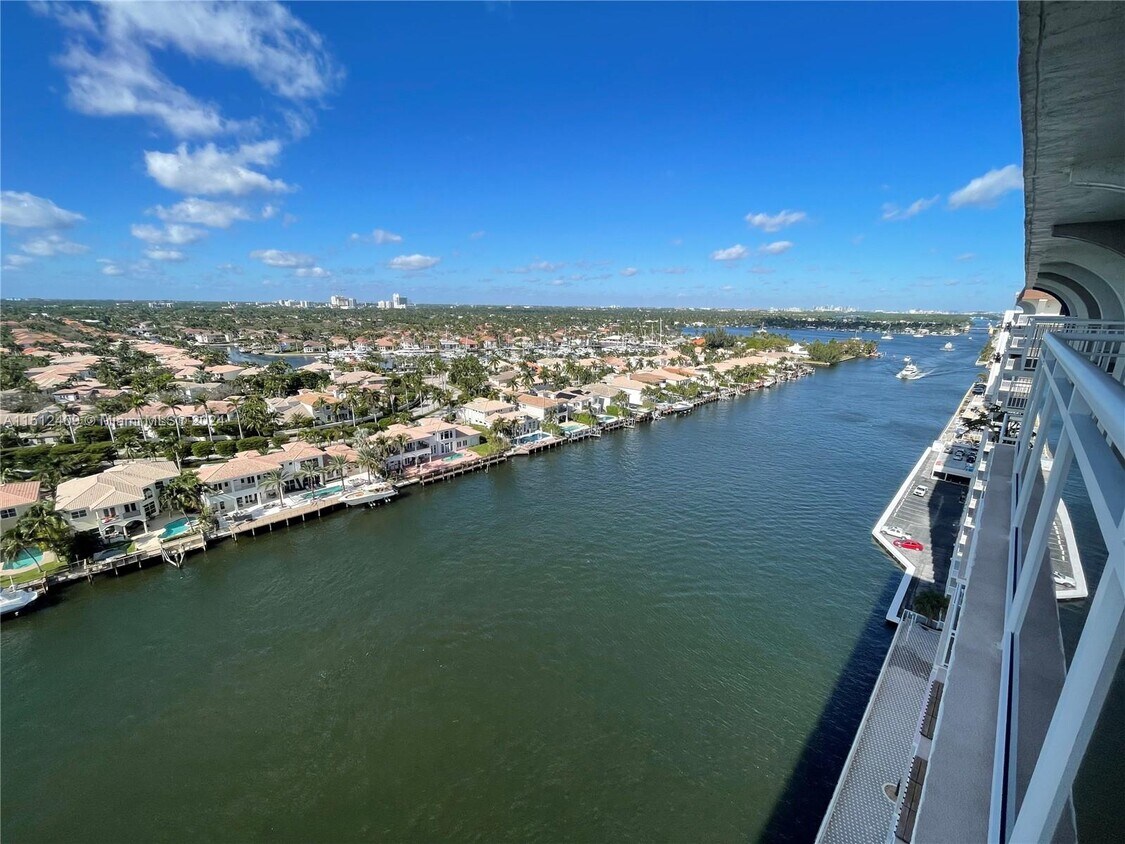 1600 S Ocean Dr Unit 18C, Hollywood, FL 33019 Condo for Rent in