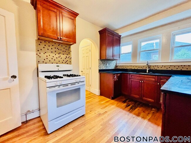 Building Photo - 38 Kirkwood Rd