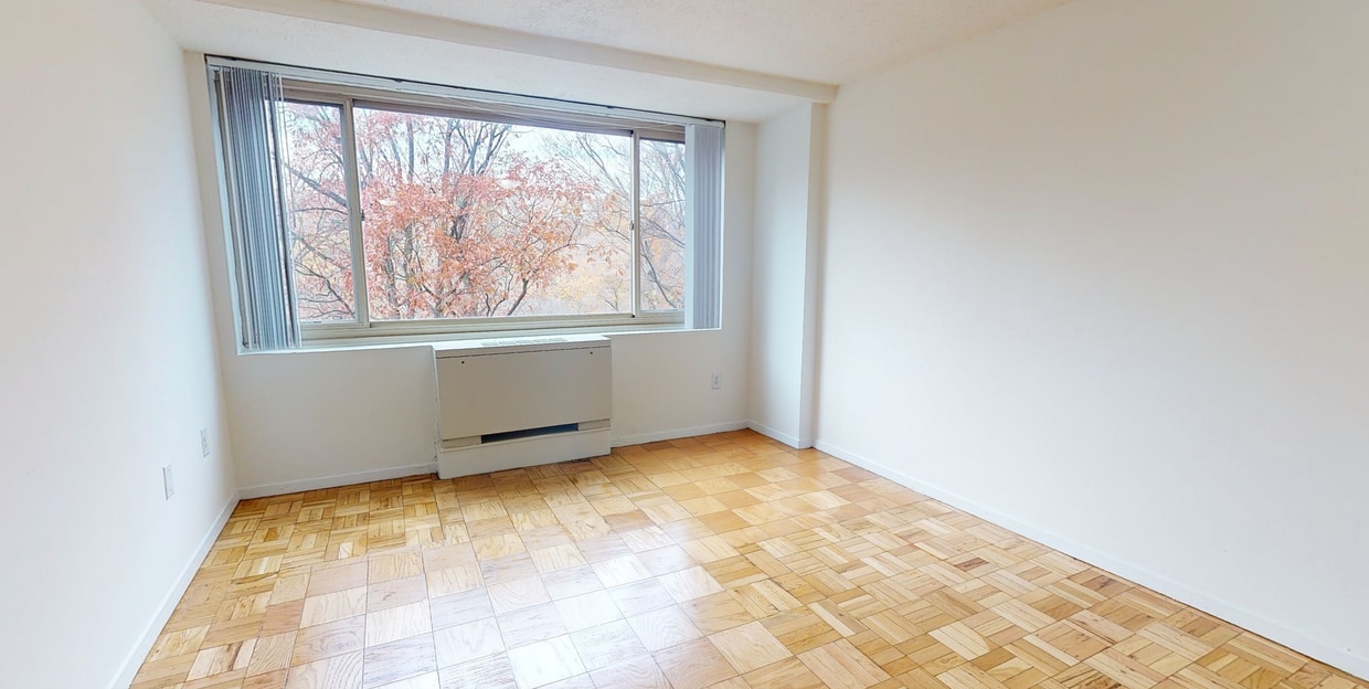 Photo - The Woodner Apartments