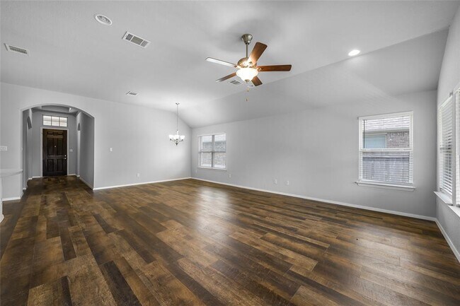 Foto del edificio - 5301 Anaheim Ave